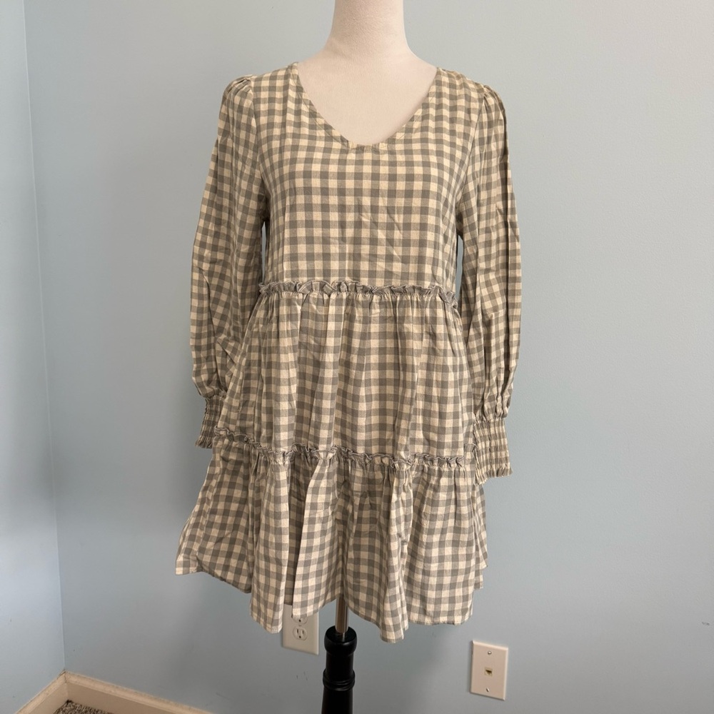 Hayden Grey Smocked Cuff Tiered Dress Size S